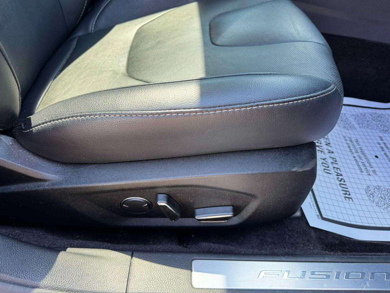 Ford Fusion Hybrid Titanium FWD 2018