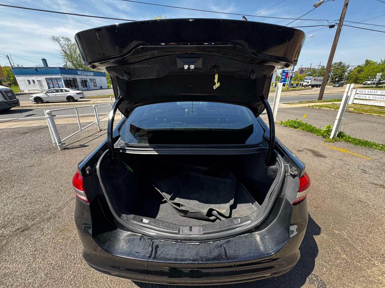 Ford Fusion Hybrid Titanium FWD 2018