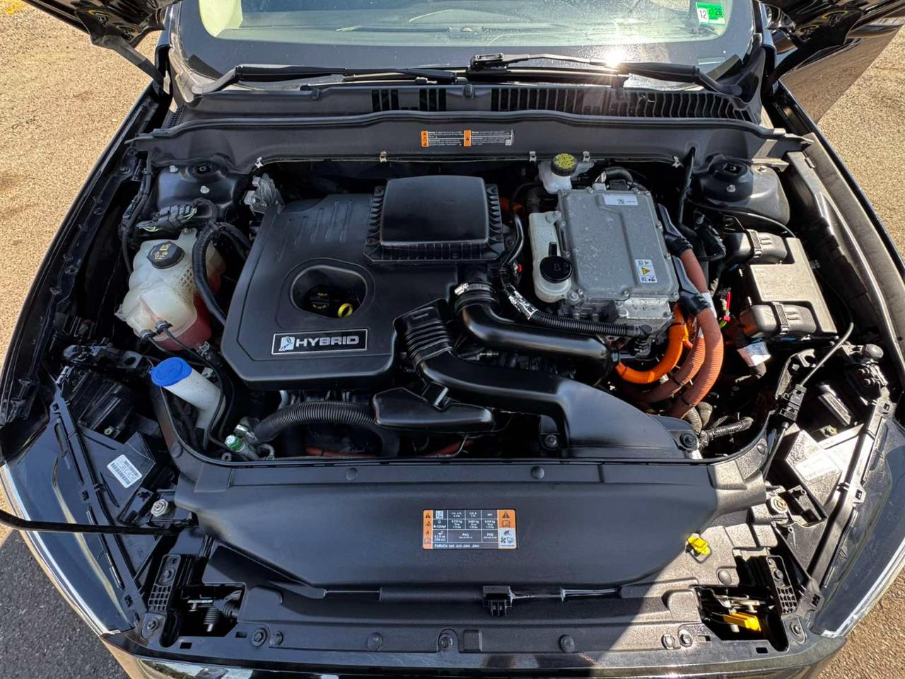 Ford Fusion Hybrid Titanium FWD 2018