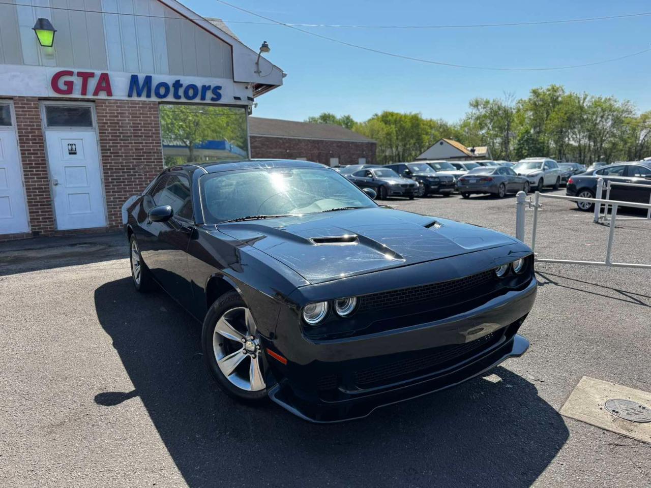 Dodge Challenger 2dr Cpe SXT 2016