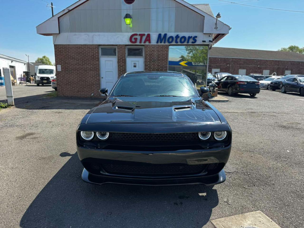 Dodge Challenger 2dr Cpe SXT 2016