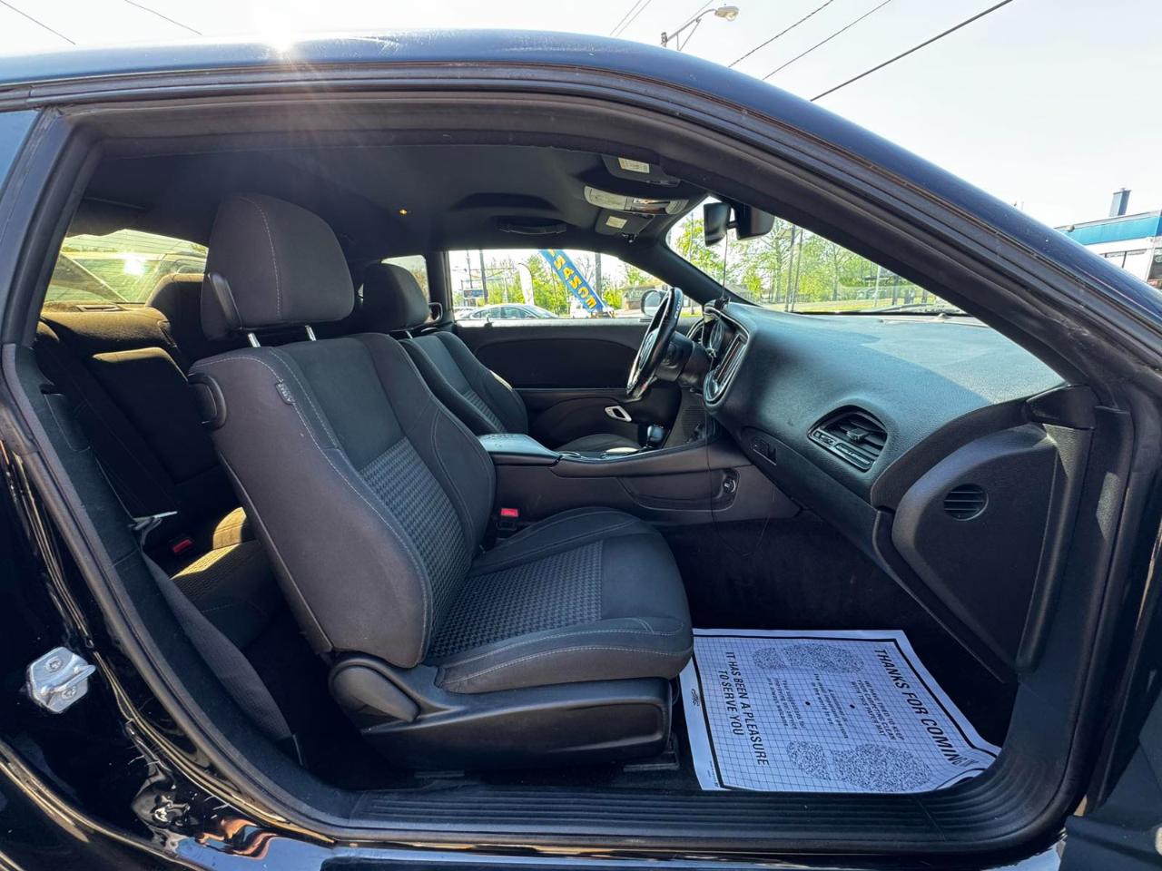 Dodge Challenger 2dr Cpe SXT 2016