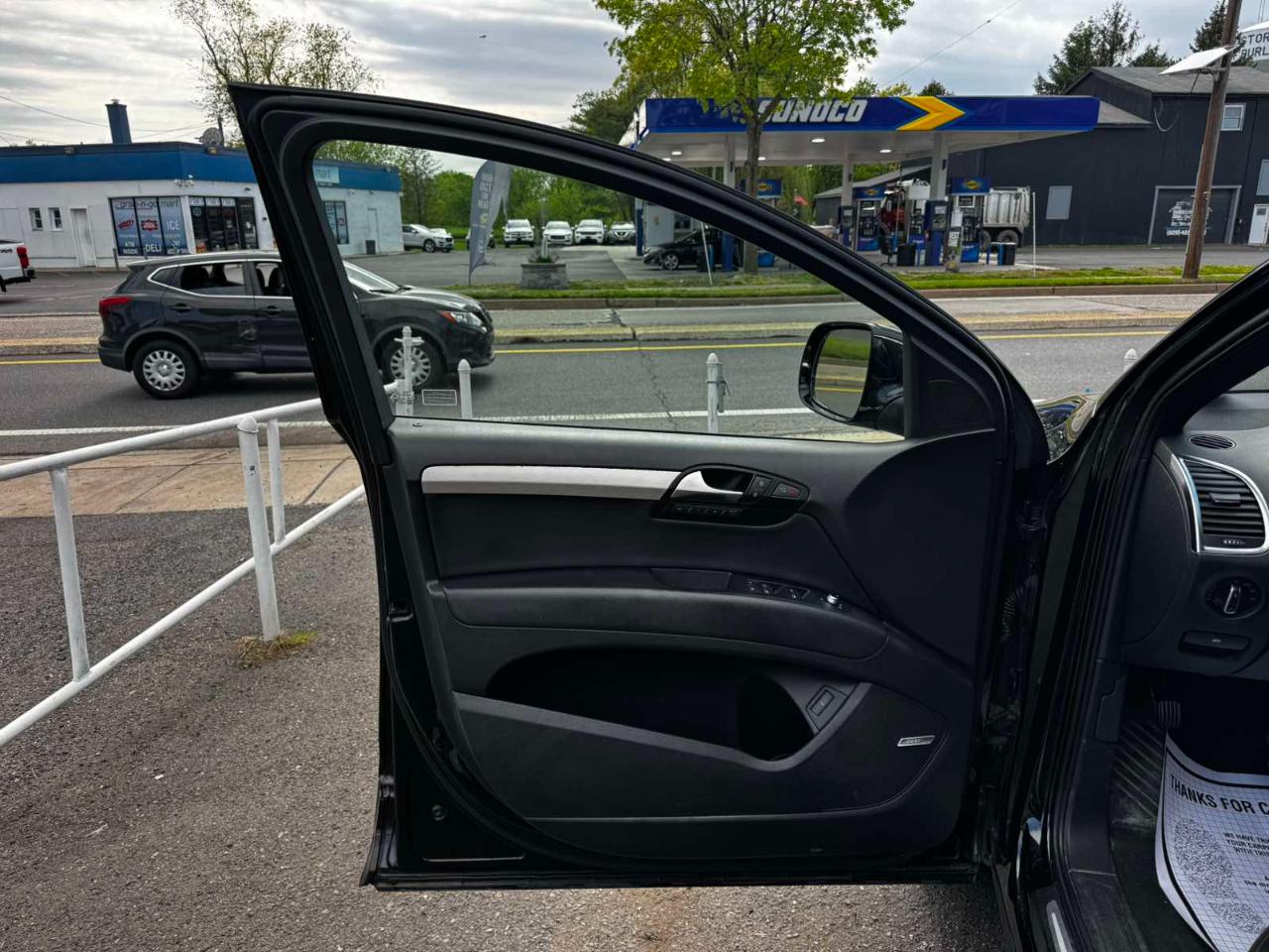 Audi Q7 quattro 4dr 3.0L TDI Prestige 2011