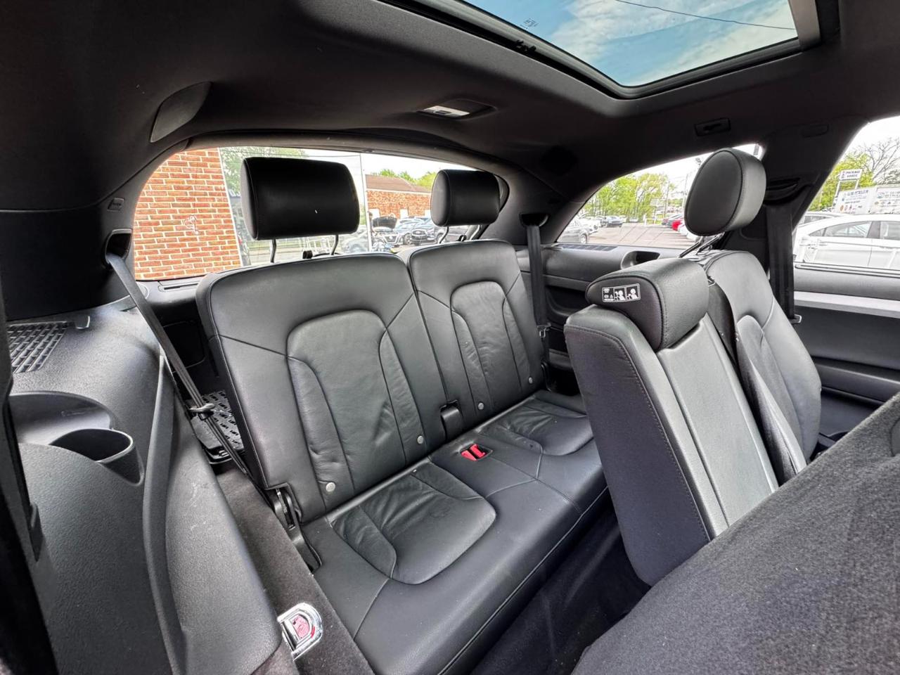 Audi Q7 quattro 4dr 3.0L TDI Prestige 2011