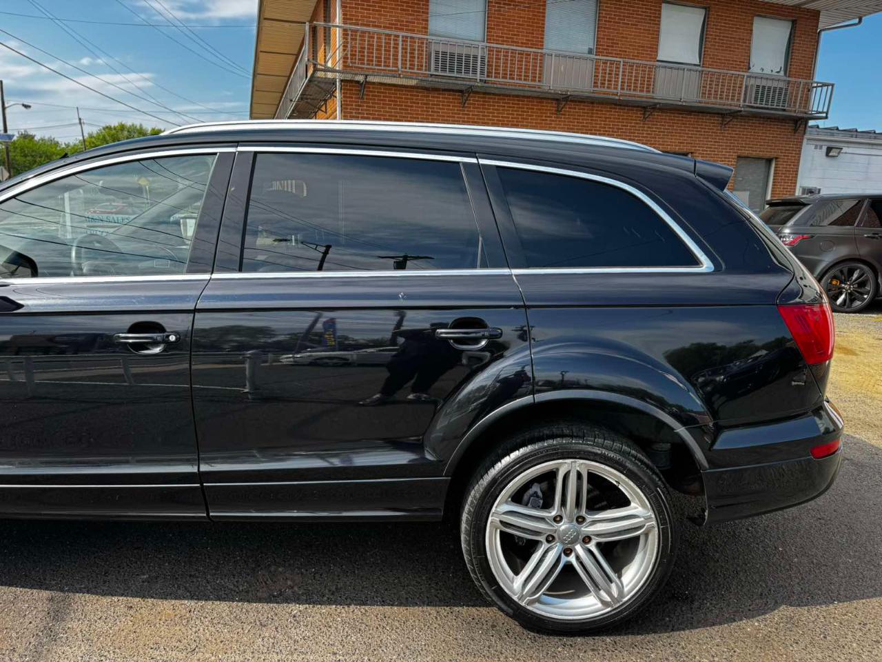 Audi Q7 quattro 4dr 3.0L TDI Prestige 2011