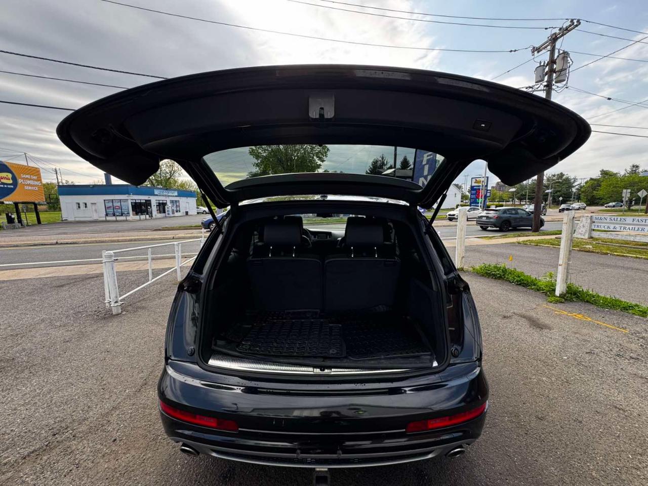 Audi Q7 quattro 4dr 3.0L TDI Prestige 2011