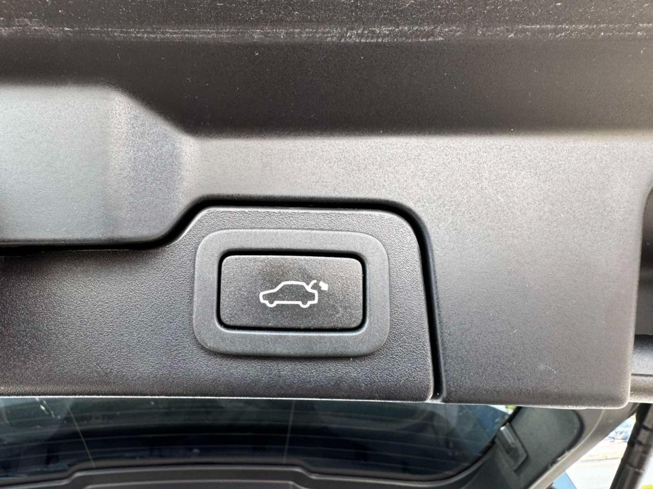 Land Rover Range Rover Evoque 5dr HB Prestige 2015