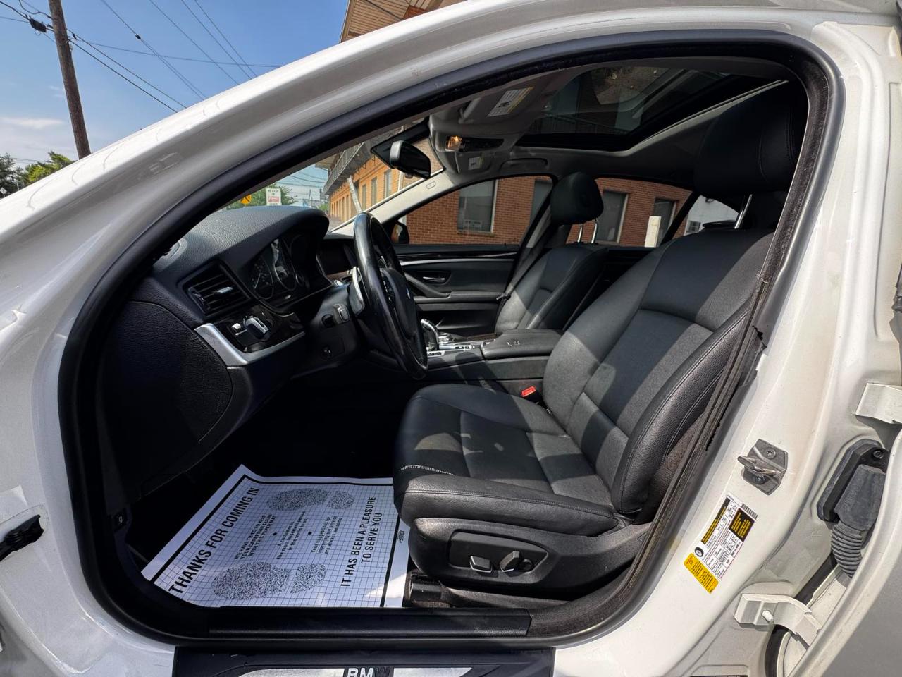 BMW 5 Series 4dr Sdn 528i RWD 2016