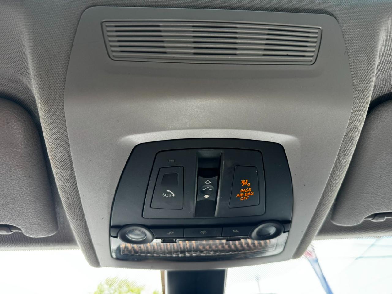 BMW 5 Series 4dr Sdn 528i RWD 2016