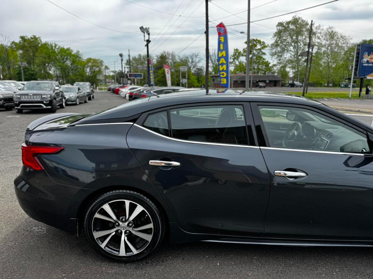 Nissan Maxima 4dr Sdn 3.5 Platinum 2016