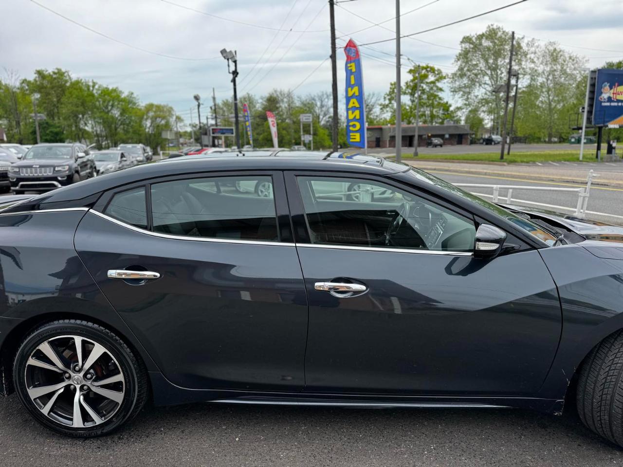 Nissan Maxima 4dr Sdn 3.5 Platinum 2016