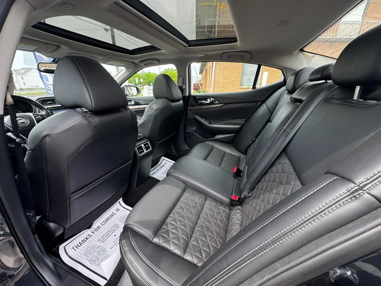 Nissan Maxima 4dr Sdn 3.5 Platinum 2016