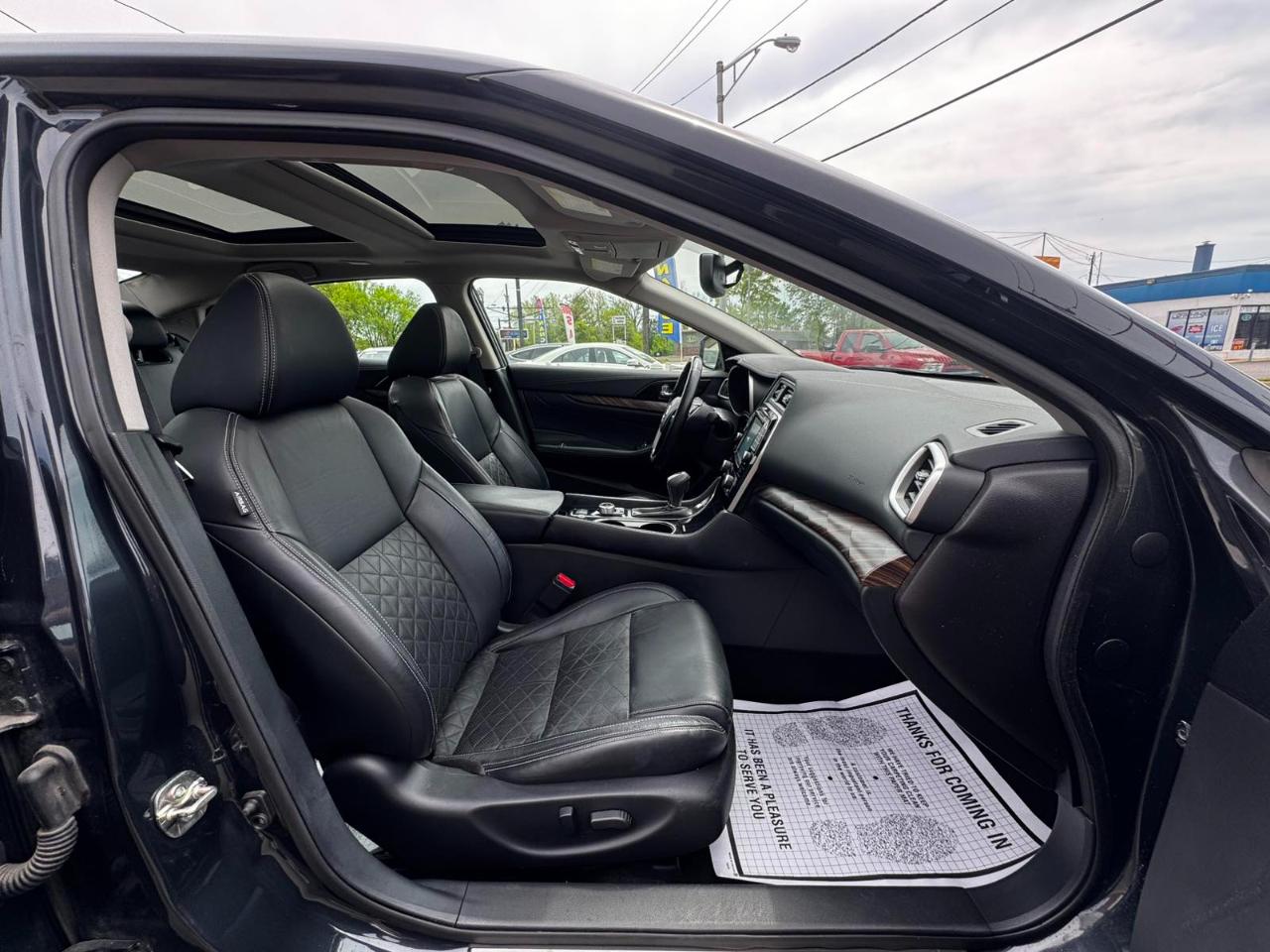 Nissan Maxima 4dr Sdn 3.5 Platinum 2016