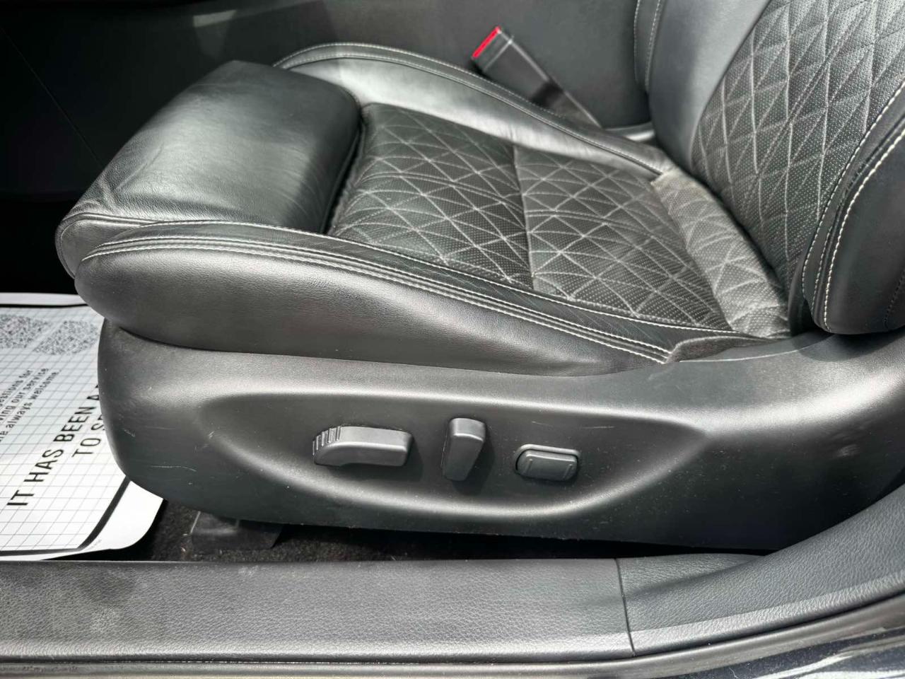 Nissan Maxima 4dr Sdn 3.5 Platinum 2016