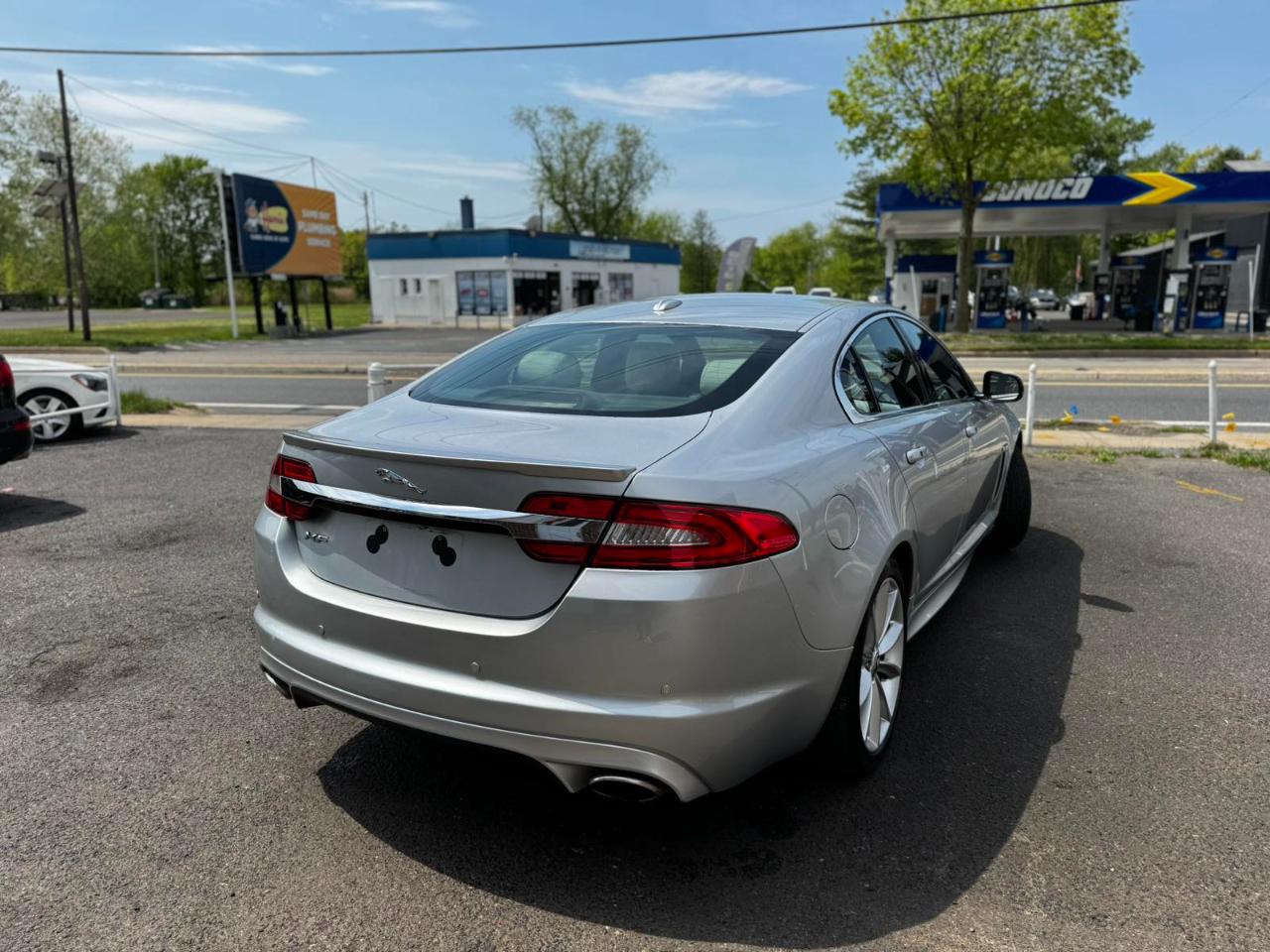 Jaguar XF 4dr Sdn Portfolio 2012