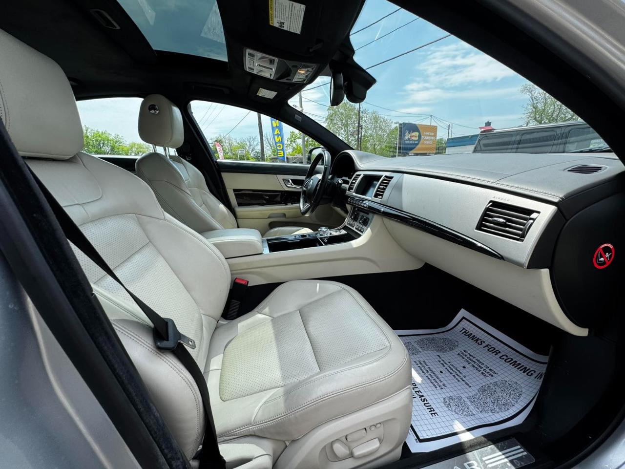 Jaguar XF 4dr Sdn Portfolio 2012