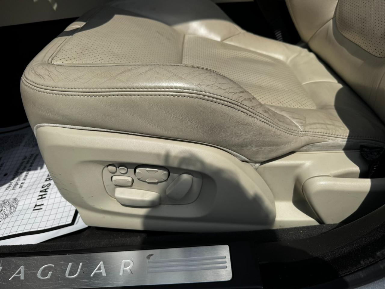 Jaguar XF 4dr Sdn Portfolio 2012