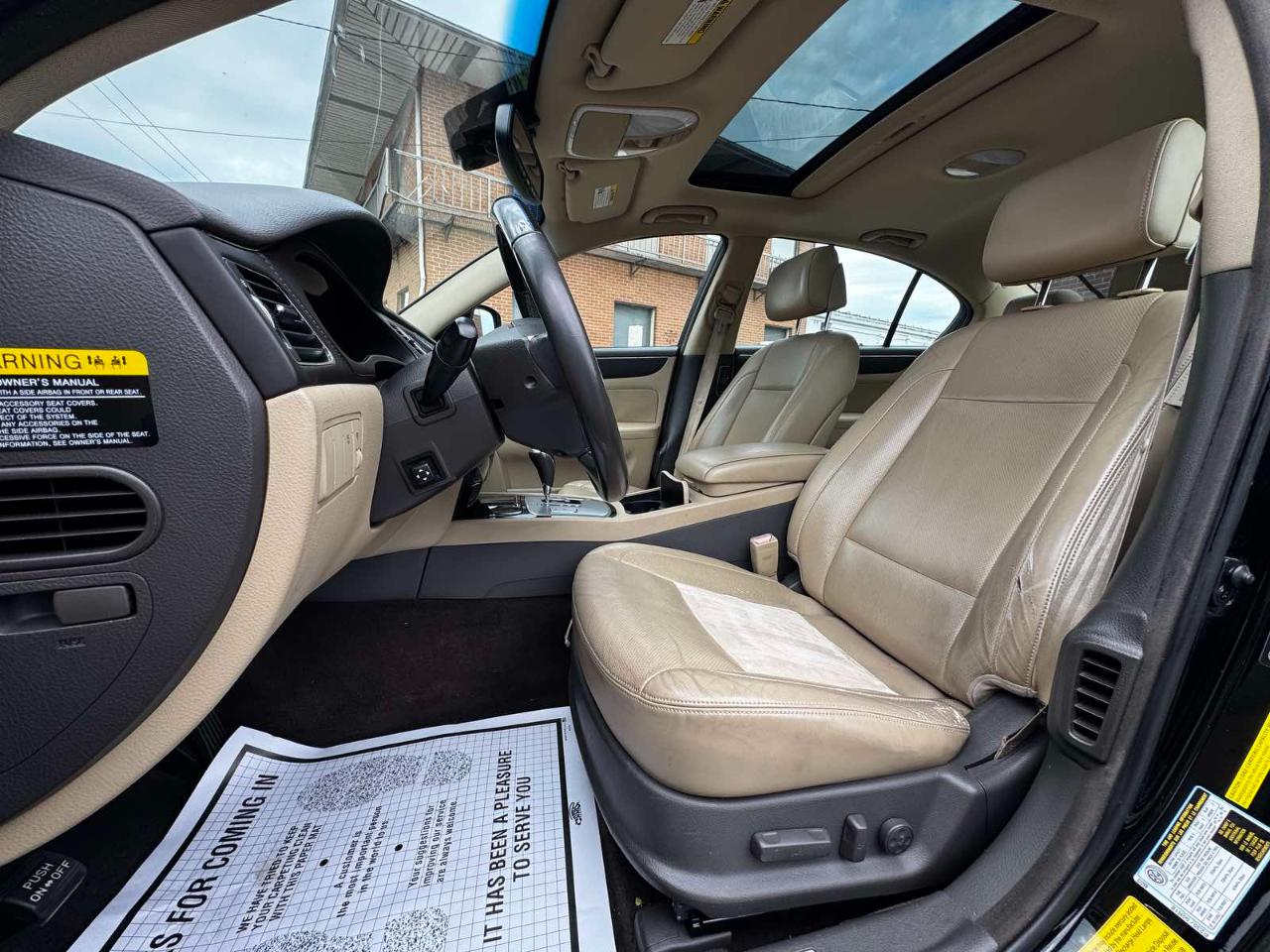 Hyundai Genesis 4dr Sdn 4.6L V8 2010