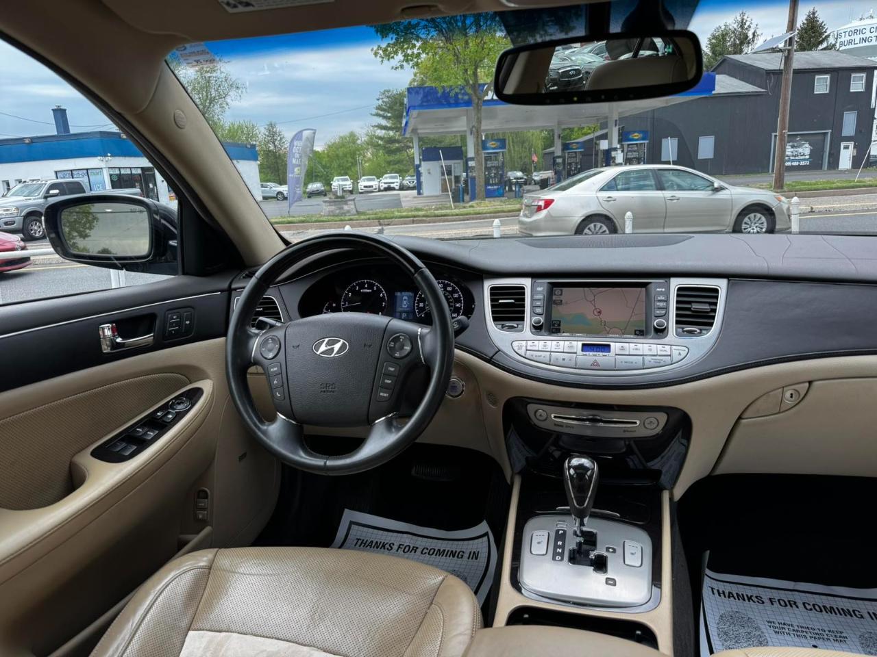 Hyundai Genesis 4dr Sdn 4.6L V8 2010