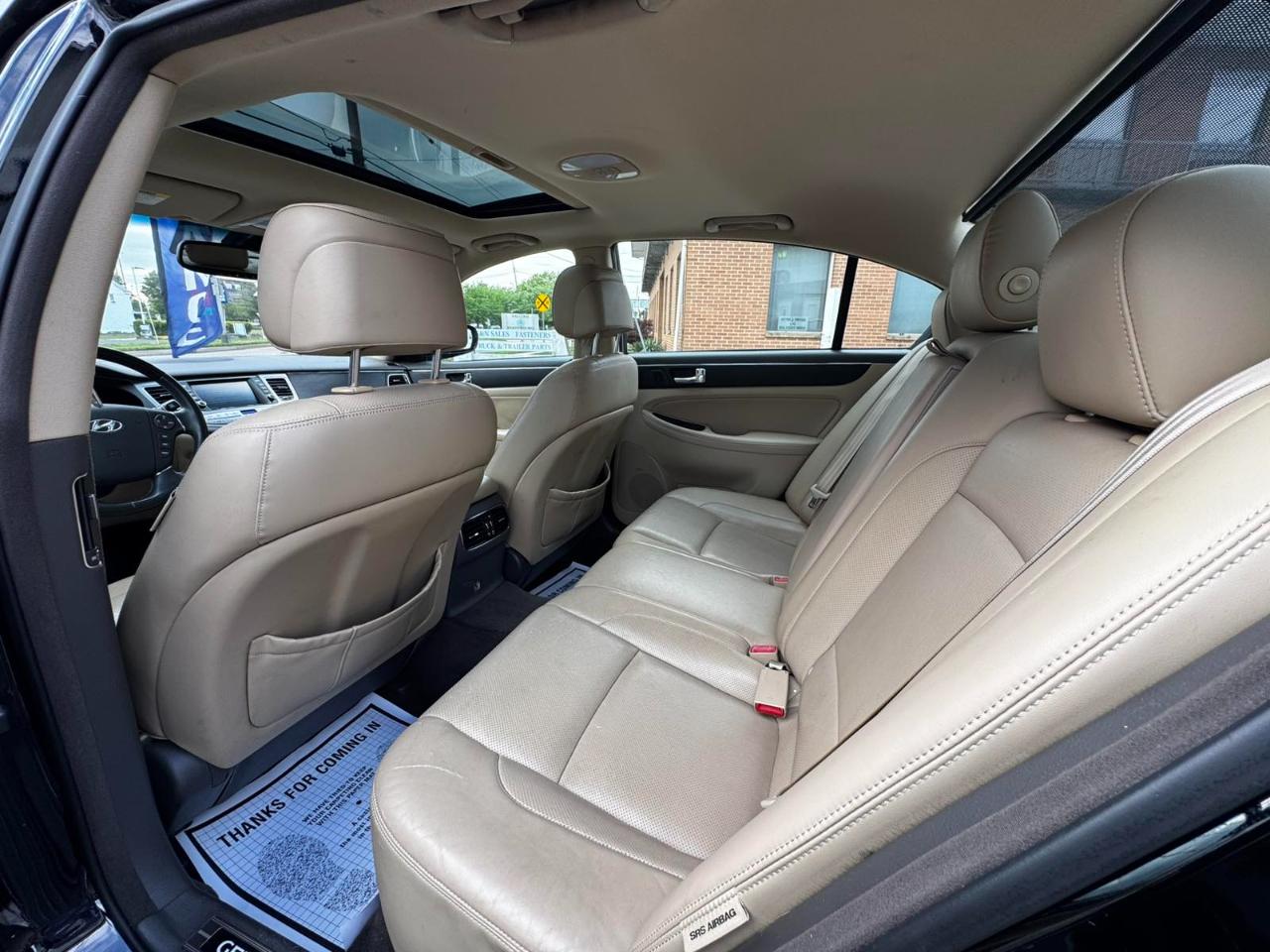 Hyundai Genesis 4dr Sdn 4.6L V8 2010