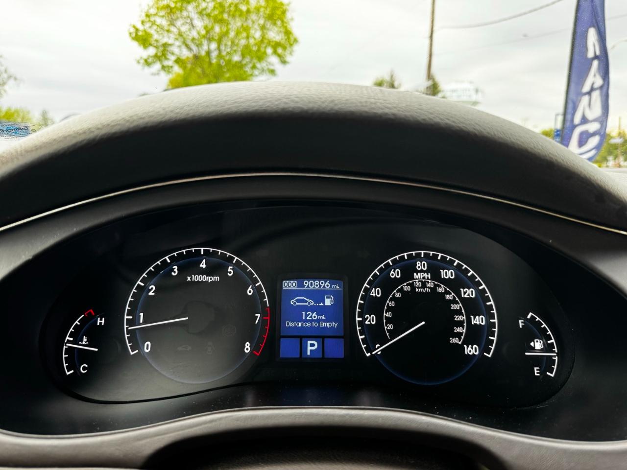 Hyundai Genesis 4dr Sdn 4.6L V8 2010