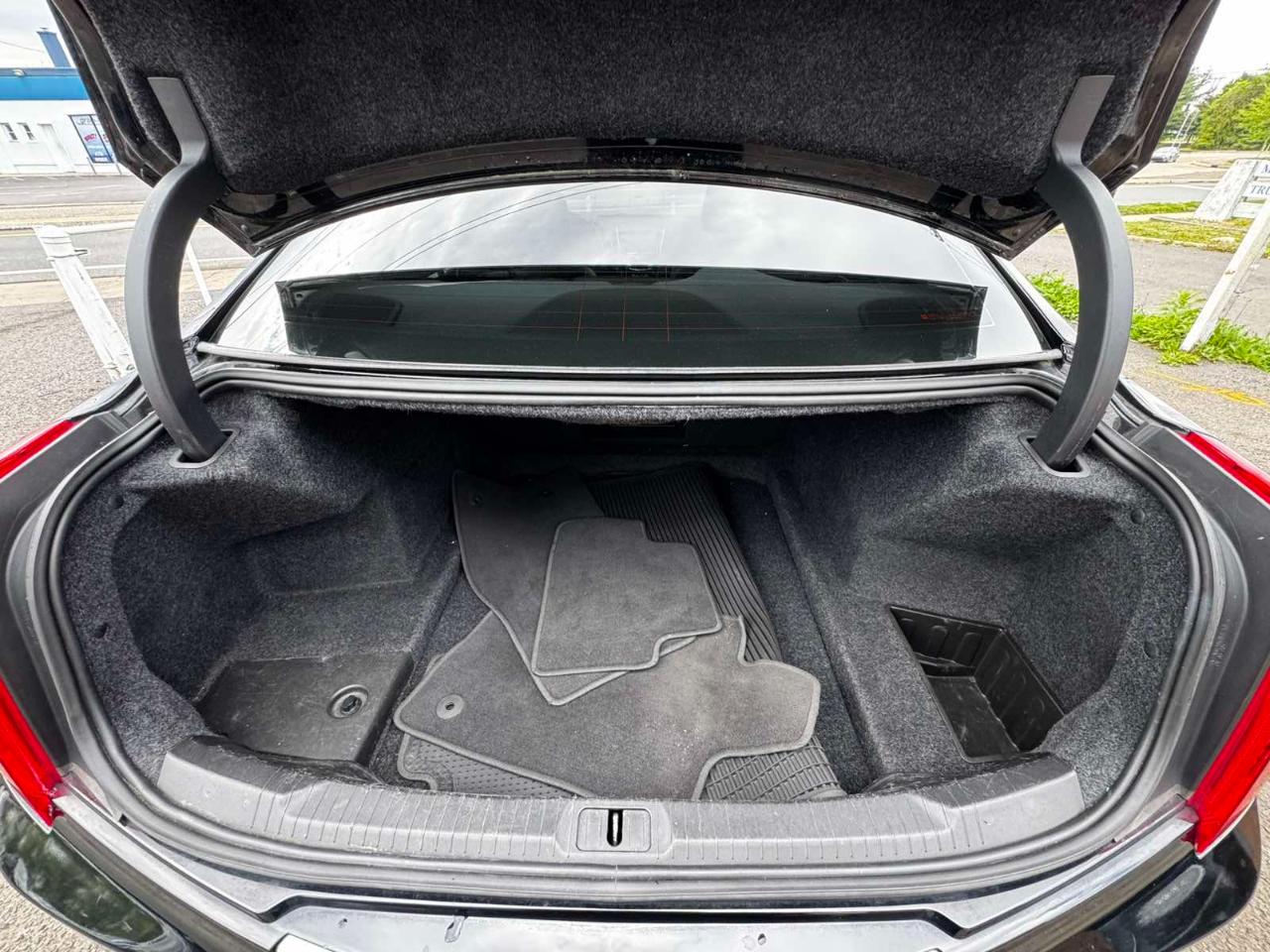 Cadillac ATS 4dr Sdn 2.0L Premium AWD 2014