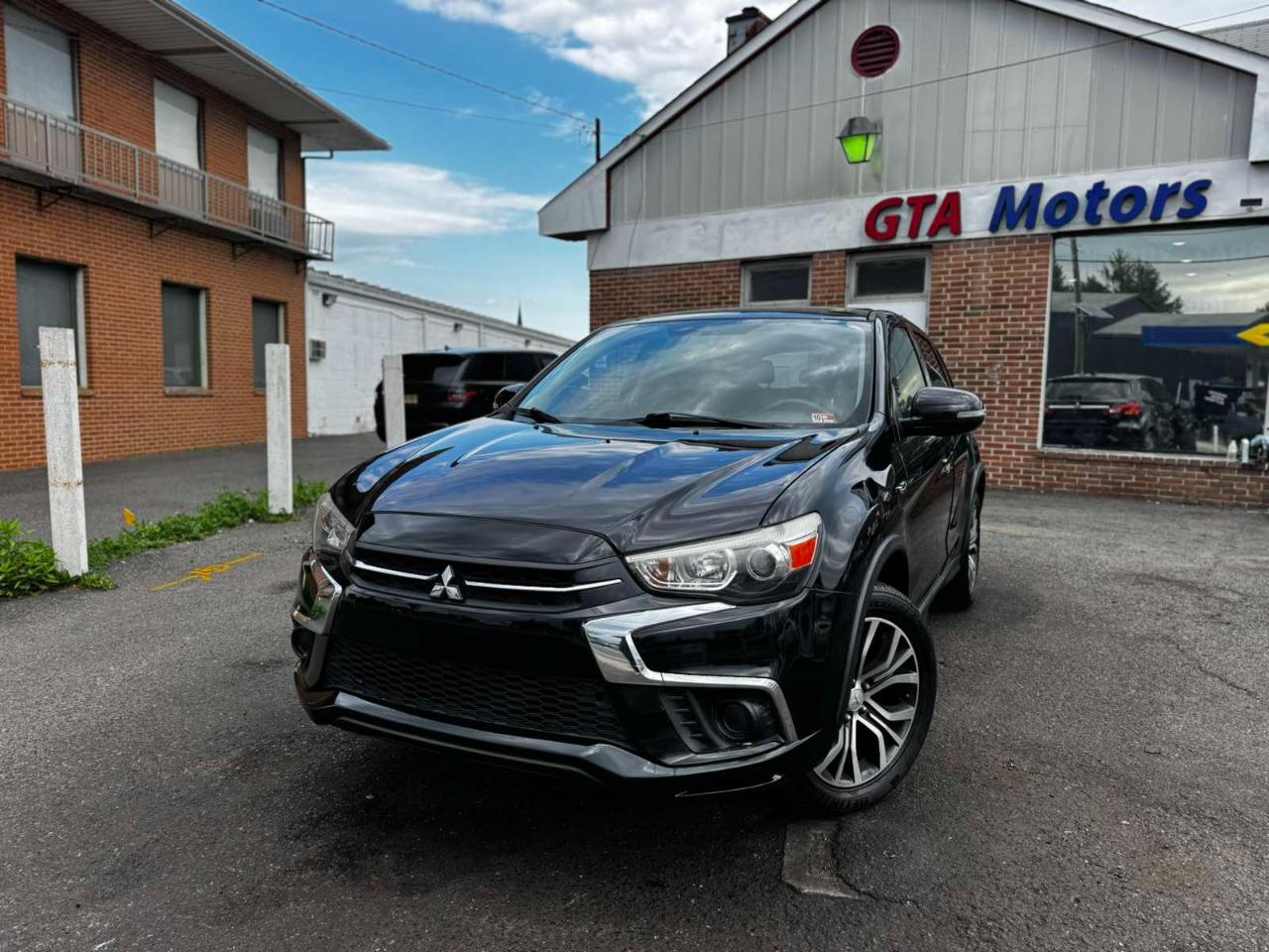 Mitsubishi Outlander Sport ES 2.0 CVT 2019