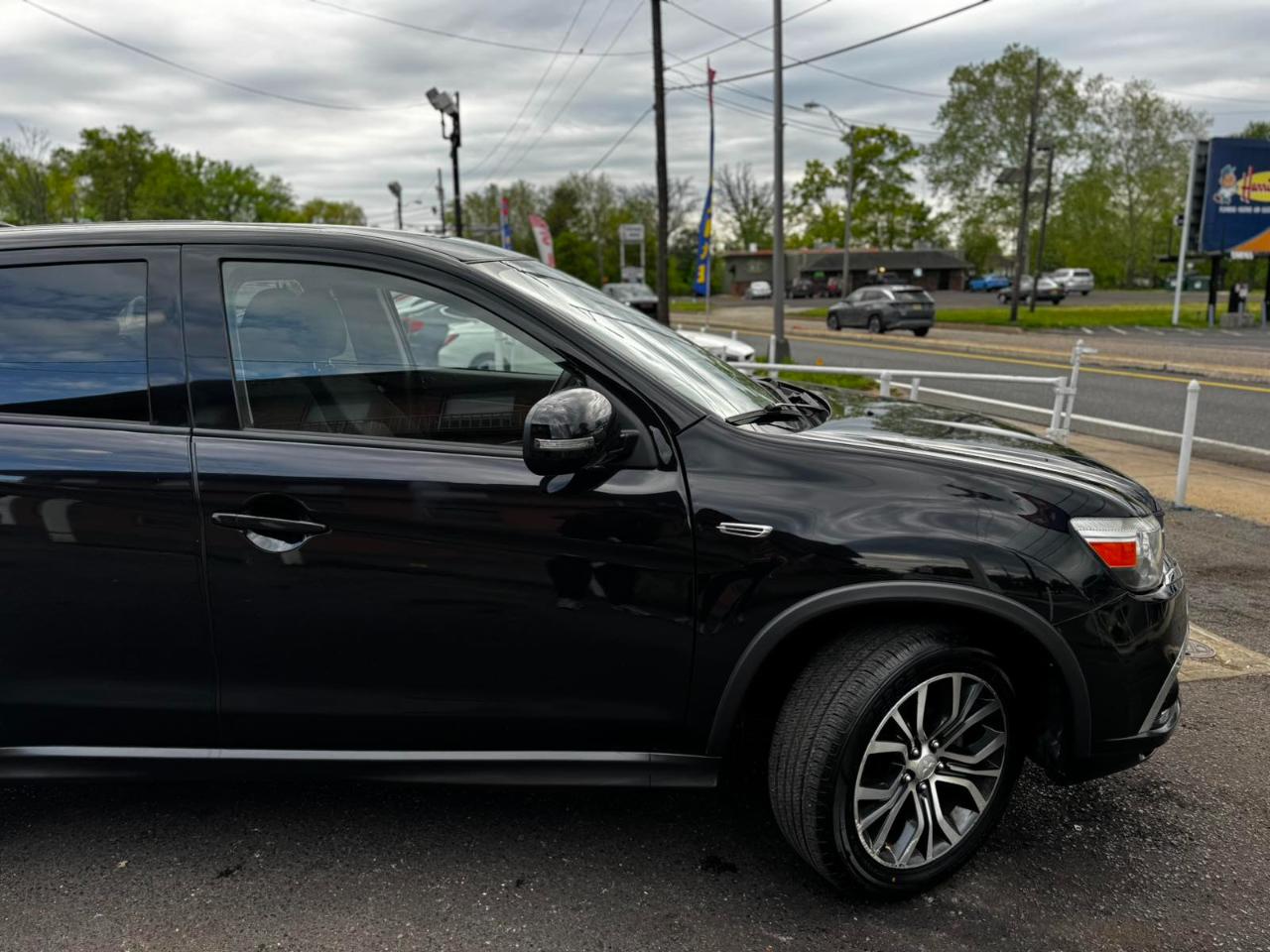 Mitsubishi Outlander Sport ES 2.0 CVT 2019
