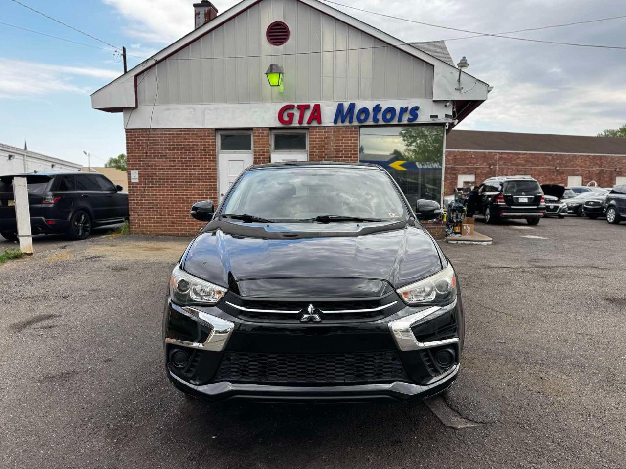 Mitsubishi Outlander Sport ES 2.0 CVT 2019