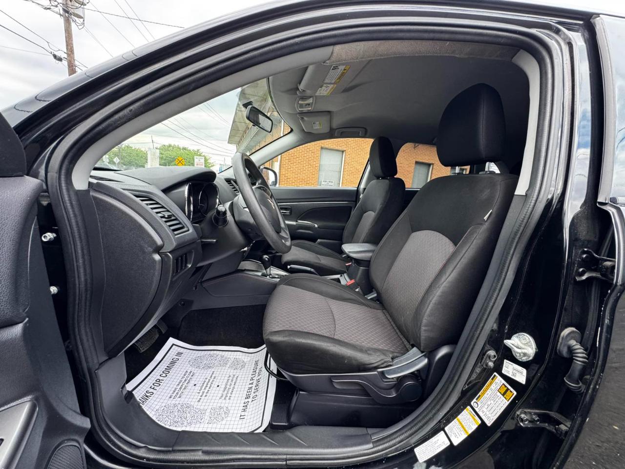 Mitsubishi Outlander Sport ES 2.0 CVT 2019