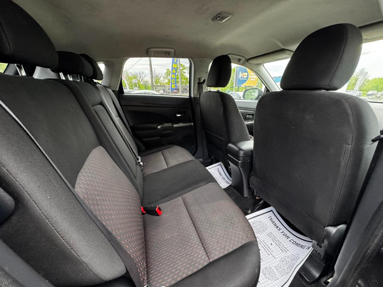 Mitsubishi Outlander Sport ES 2.0 CVT 2019