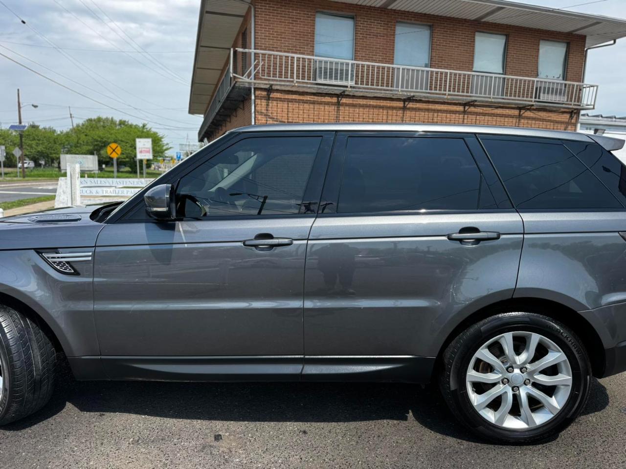 Land Rover Range Rover Sport 4WD 4dr HSE 2014