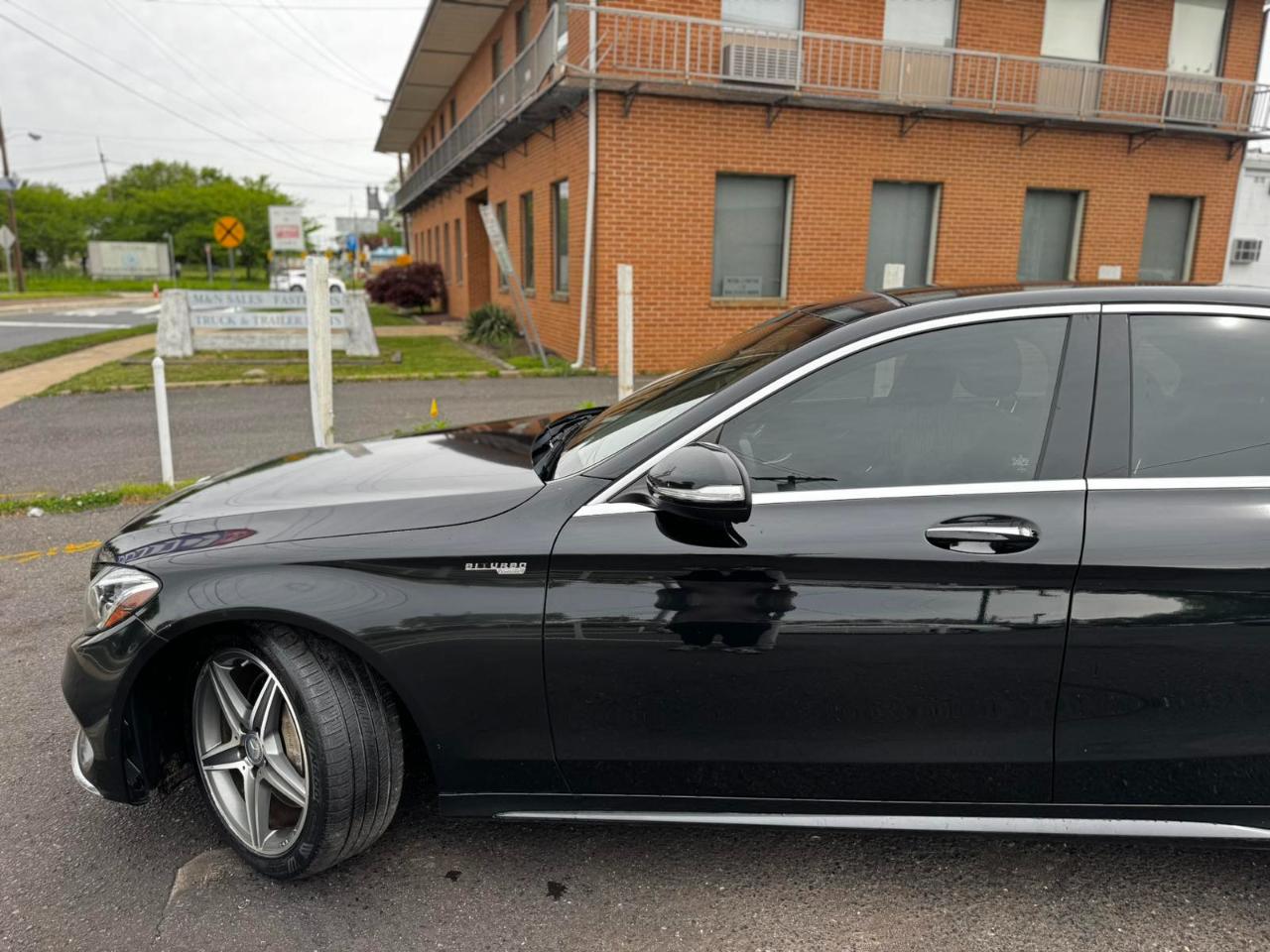 Mercedes-Benz C-Class 4dr Sdn C 400 4MATIC 2015