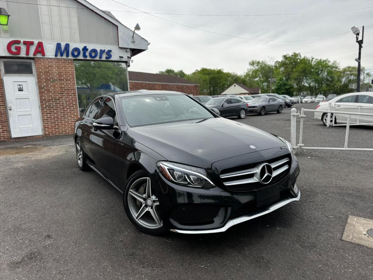 Mercedes-Benz C-Class 4dr Sdn C 400 4MATIC 2015