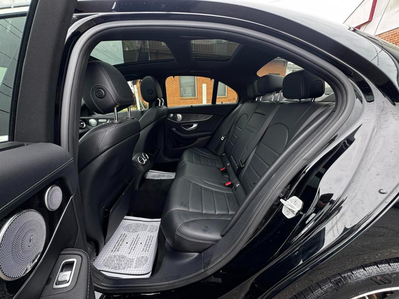 Mercedes-Benz C-Class 4dr Sdn C 400 4MATIC 2015