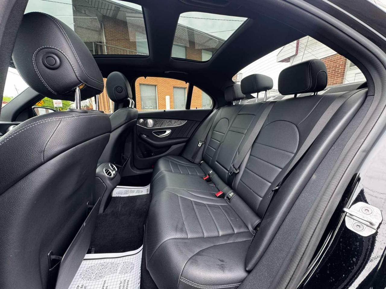 Mercedes-Benz C-Class 4dr Sdn C 400 4MATIC 2015
