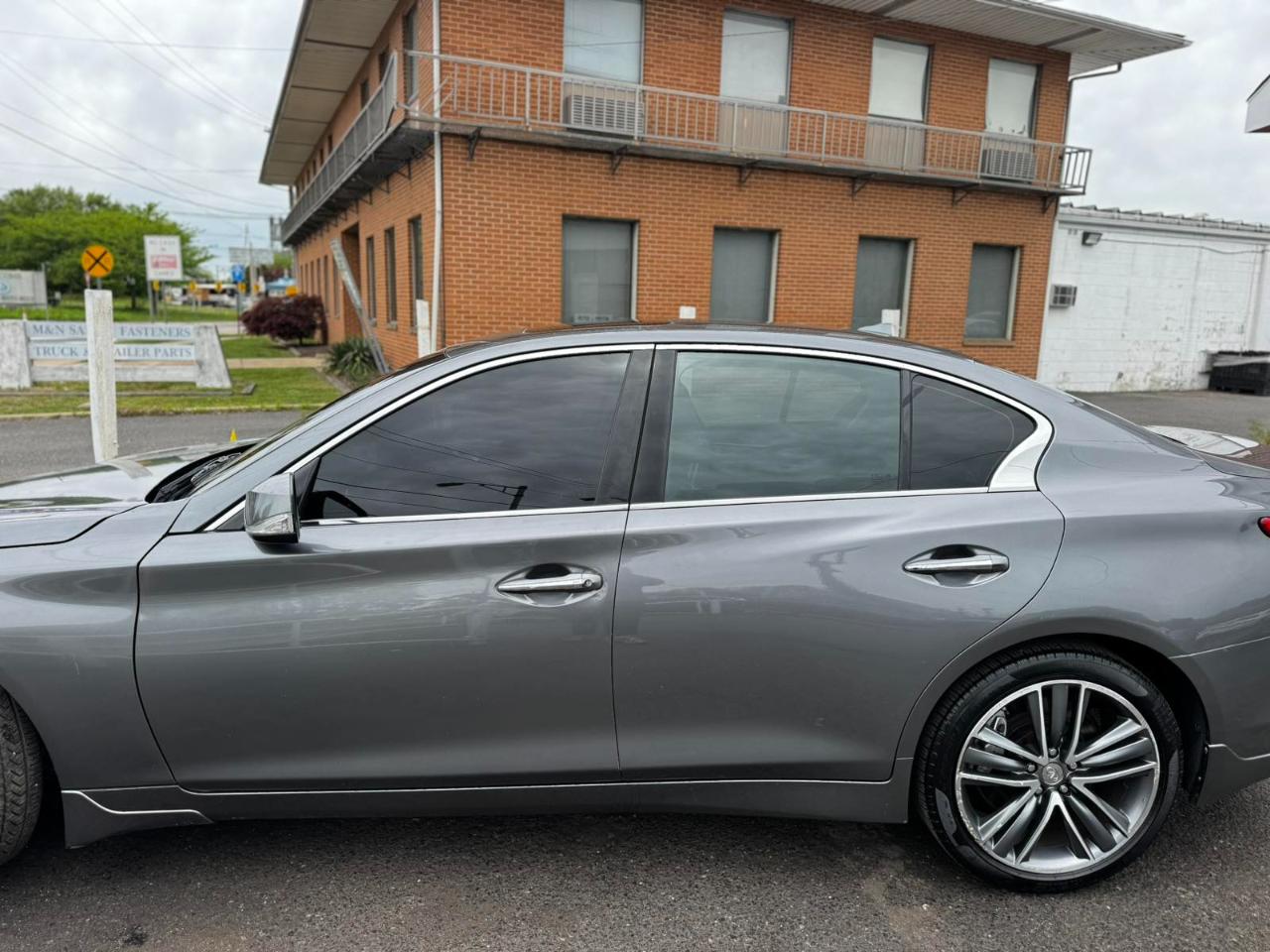Infiniti Q50 4dr Sdn Sport AWD 2015