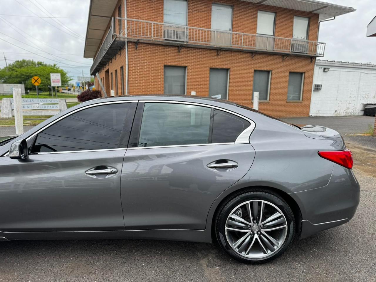 Infiniti Q50 4dr Sdn Sport AWD 2015