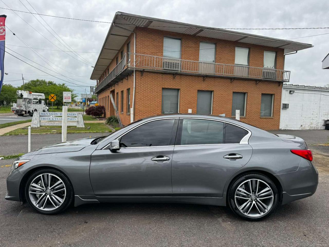 Infiniti Q50 4dr Sdn Sport AWD 2015