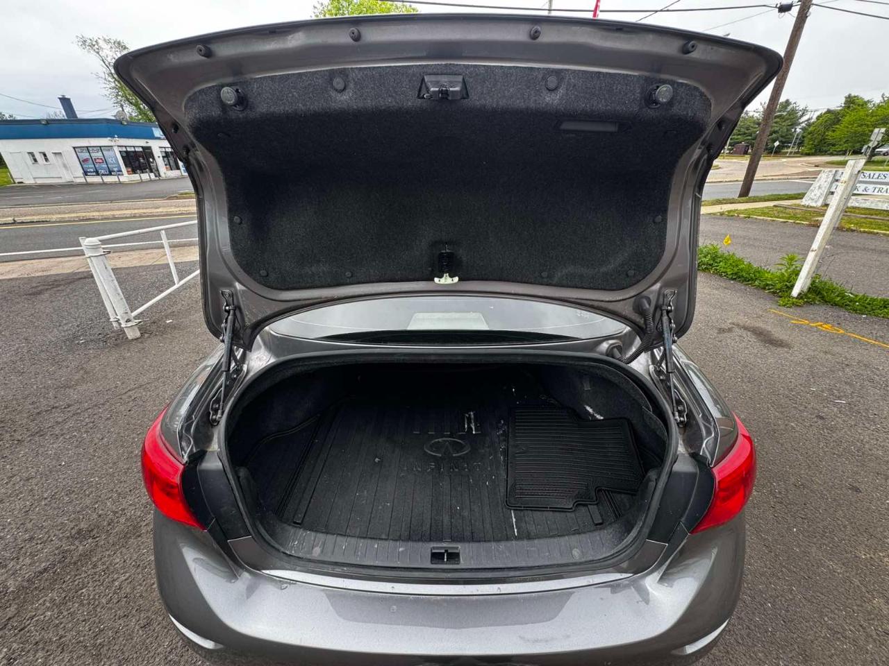 Infiniti Q50 4dr Sdn Sport AWD 2015