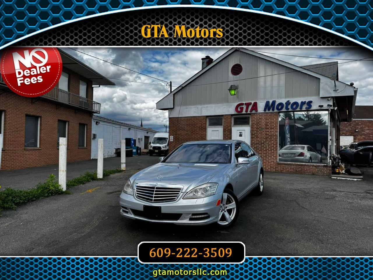 Mercedes-Benz S-Class 4dr Sdn S 550 4MATIC 2012