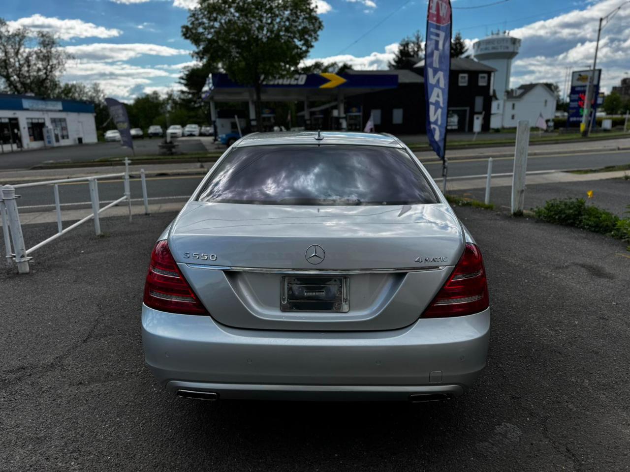 Mercedes-Benz S-Class 4dr Sdn S 550 4MATIC 2012
