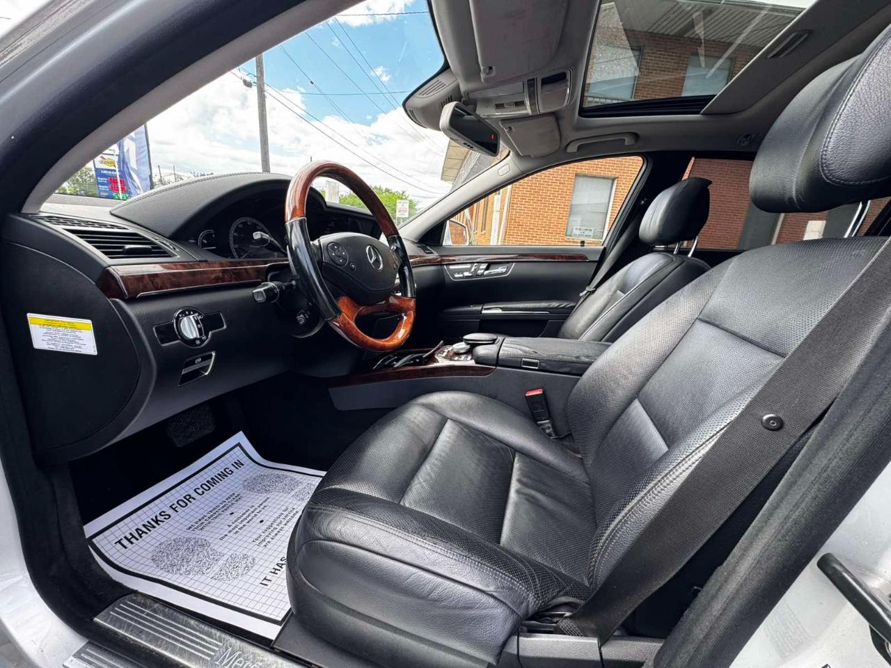 Mercedes-Benz S-Class 4dr Sdn S 550 4MATIC 2012