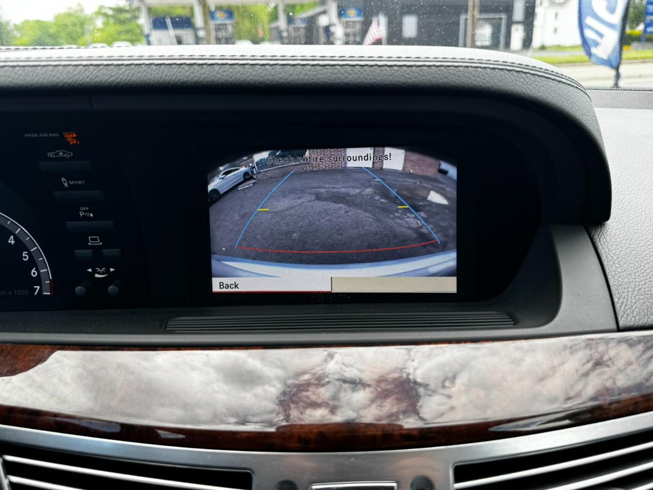 Mercedes-Benz S-Class 4dr Sdn S 550 4MATIC 2012