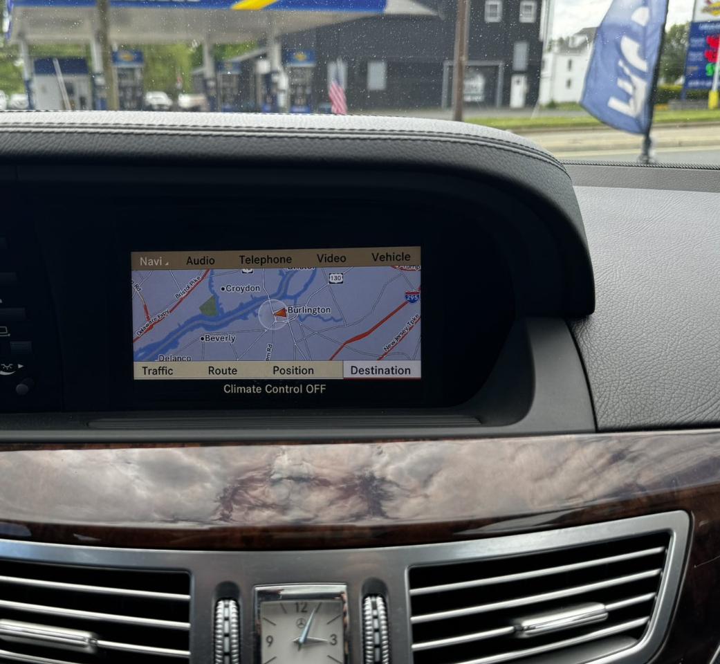 Mercedes-Benz S-Class 4dr Sdn S 550 4MATIC 2012