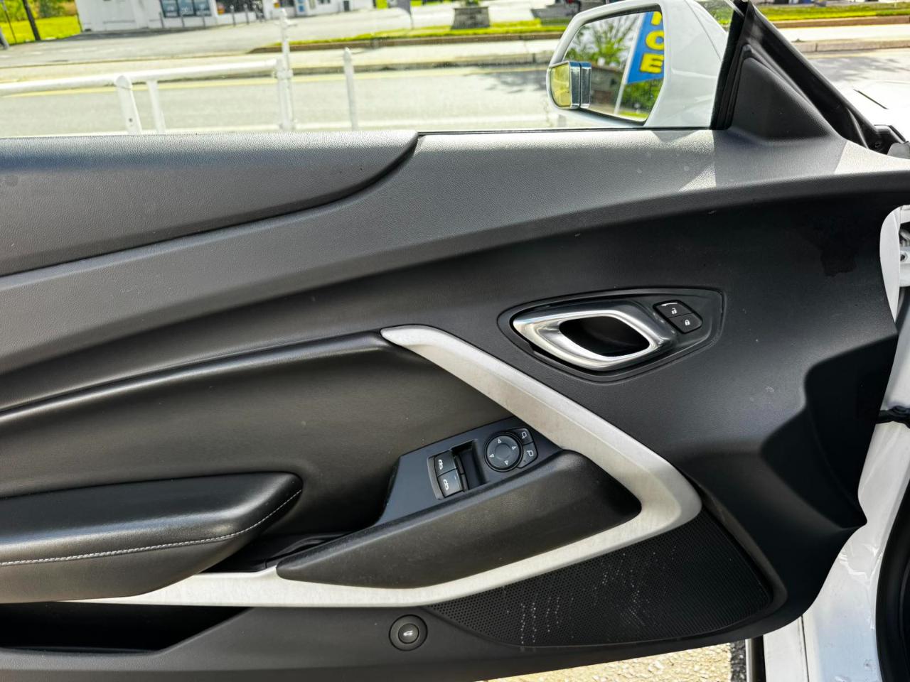 Chevrolet Camaro 2dr Cpe 1LT 2020