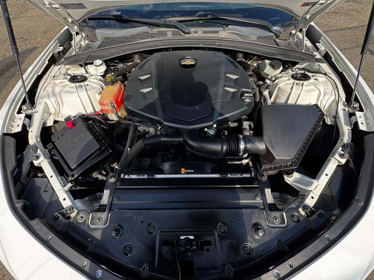 Chevrolet Camaro 2dr Cpe 1LT 2020
