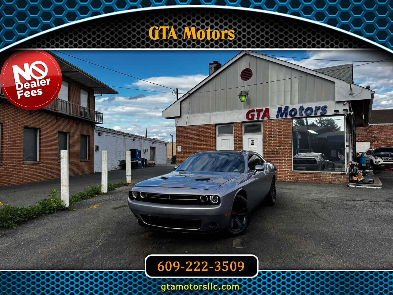 Dodge Challenger 2dr Cpe SXT 2016