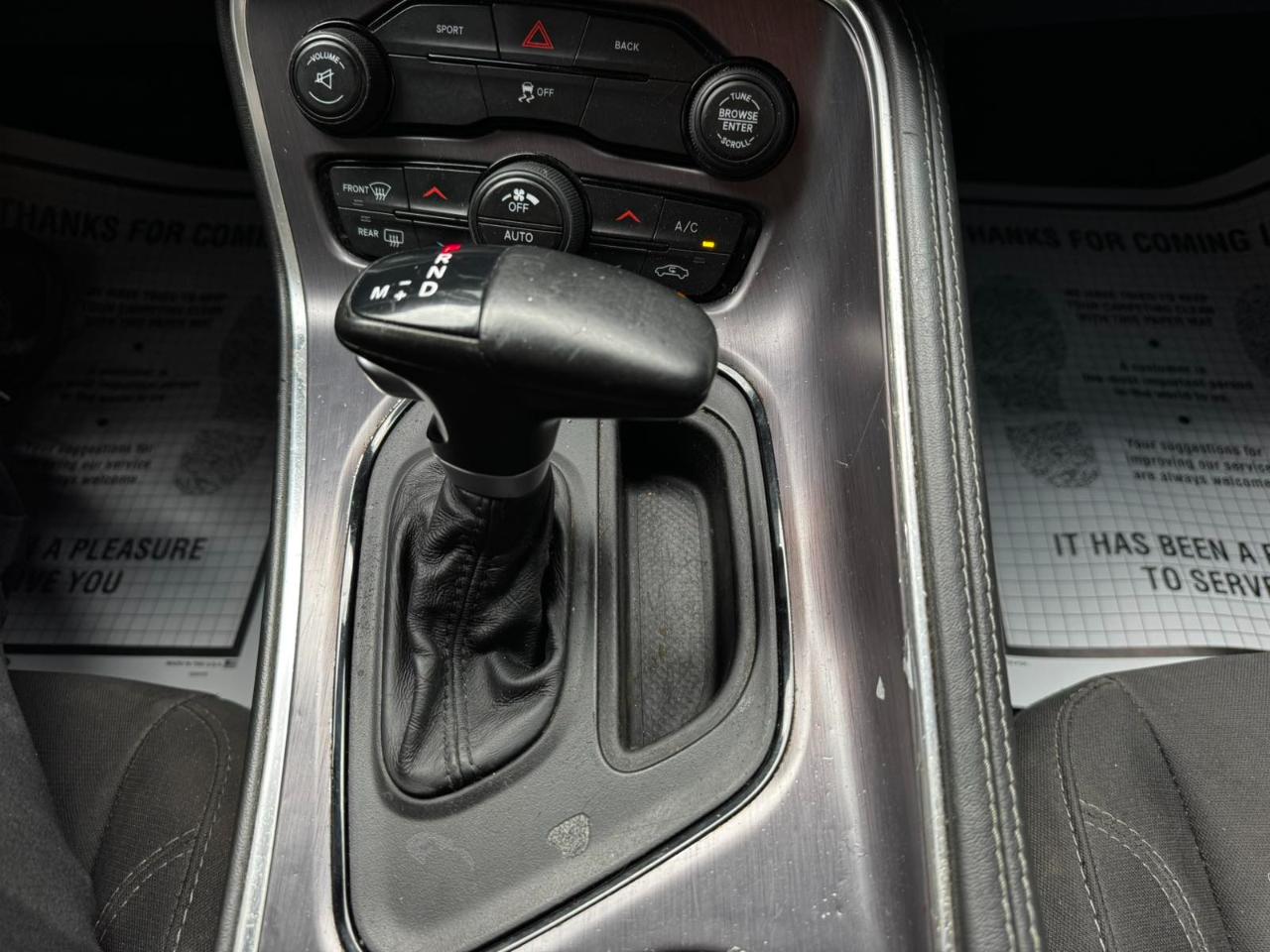 Dodge Challenger 2dr Cpe SXT 2016