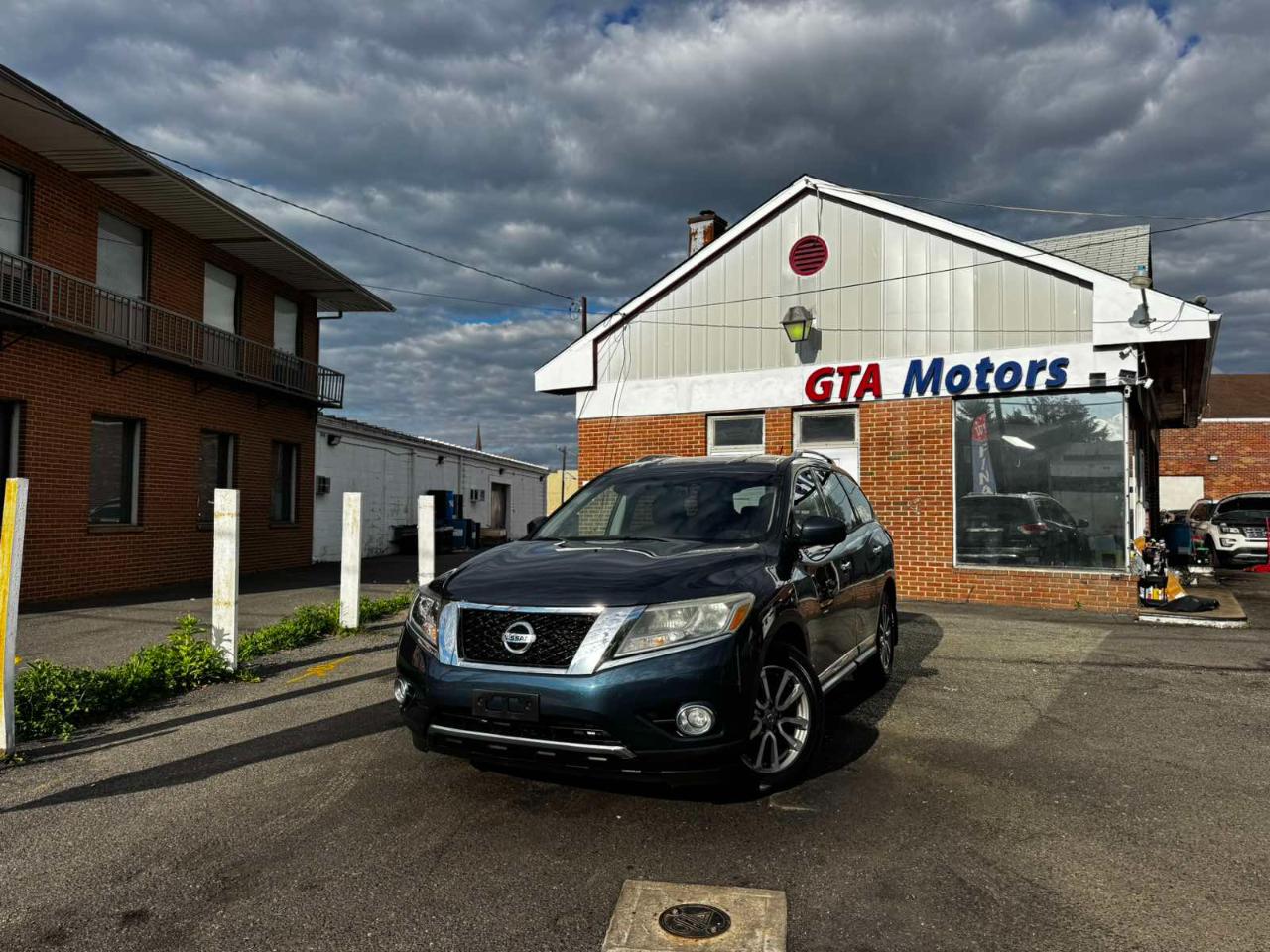Nissan Pathfinder 4WD 4dr SL 2015